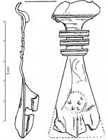 FIB-4969 - Fibule Philippe 18cbronzeFibule à ressort protegé par une gaine circulaire; l'arc plat et court est constitué d'une serie de 3 barettes transversales; le pied est en queue de paon, orné d'un motif estampé.