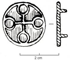 FIB-6026 - Fibule circulaire émaillée, Kreuzemailfibel type 7bronzeFibule circulaire à décor émaillé inscrit dans un cercle, en forme de croix de Malte dont les bras se terminent par des cercles émaillés.