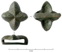 JHA-4030 - Passant de harnaisbronzePassant de harnais en forme de fleuron à 4 pétales, creux au revers; bélière rectangulaire peu épaisse au revers.