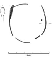 BCO-5027 - Boucle d'oreille à extrémité aplatiecuivreBoucle ouverte de section circulaire, dont une extrémité est aplatie, soit en forme de cercle, soit en forme de losange. Cette partie peut être perforée afin d'accueillir un pendant.