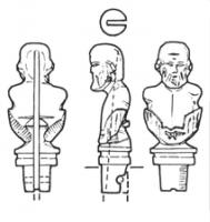 CNF-4040 - Canif : buste d'homme chauveos, ferBuste d'homme chauve (statue), sur un socle mouluré, et pouvant représenter Socrate.