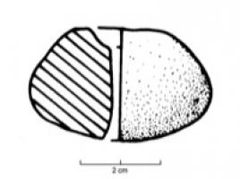 FUS-3010 - Fusaïole à profil ovaleterre cuiteFusaïole à profil ovale asymétrique, face supérieure concave, inornée.