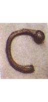 BCO-4011 - Boucle d'oreilleargentAnneau ouvert, dont les extrémités se terminent par des boutons sphériques.
