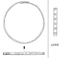 BRC-4227 - Bracelet rubanébronzeTPQ : 250 - TAQ : 450Bracelet rubané décoré de groupes réguliers de lignes transversales incisées.