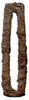 BRI-6002 - Briquet de type Drense-UsadelferBriquet plat, en forme d'anneau rectangulaire allongé ou d'aspect lenticulaire ; certains exemplaires peuvent être équipés de lignes géométriques incisées, qui facilitent la production d'étincelles par le frottement d'un silex.