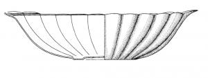 CPE-4010 - Coupe martelée à godronsbronzeTPQ : 100 - TAQ : 250Coupe de forme basse, ouverte, à lèvre évasée ou horizontale ; la panse est entièrement couverte de godrons allant de la lèvre jusqu'au fond, qui peut être posé sur un pied annulaire dégagé par martelage.