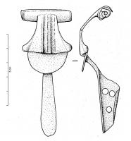 FIB-4042 - Fibule type Kragenfibel bronzeTPQ : 100 - TAQ : 250Fibule à collerette, arc triangulaire cannelé et pied allongé, lisse; ressort protégé dans un couvre-ressort cylindrique.