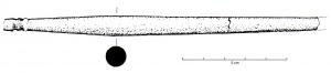 FSO-4009 - FuseauosTPQ : 1 - TAQ : 400Tige circulaire au profil biconvexe. Le diamètre maximal de l'objet se trouve au premier tiers. Les deux extrémités, quant à elles, sont ornées d'une série de moulures et terminées par un appendice tronconique.