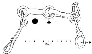 MRS-2025 - Mors à anneaux latéraux et attaches de bride ou de guideferMors en fer à canons brisés et anneaux latéraux sur lesquels il y des accroches de bride ou de guides.