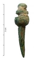 ACH-4005 - Applique de charbronzeTPQ : 1 - TAQ : 400Applique à clouer, entièrement en bronze, en forme de bouton mouluré massif ; à l'arrière, tige de fixation trapue et effilée.
