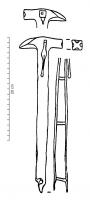 MAR-4022 - Marteau à marquerferMarteau avec une courte table de frappe cruciforme, à l'opposé panne courbe effilée et chanfreinée. Le manche est constitué par deux bandes de fer maintenues par trois rivets et disposant d'une clé de réglage pour l'écartement.