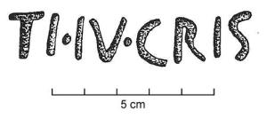 COV-4091 - Tuile estampillée TI.IV.CRISterre cuiteTPQ : 1 - TAQ : 100Tuile estampillée TI.IV.CRIS.