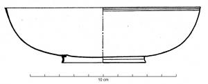 CPE-3005 - CoupeargentCoupe en calotte de sphère, ouverte, posée sur un pied annulaire tronconique ; le seul décor consiste en une série d'incisions parallèles sous la lèvre, qui n'est pas individualisée.