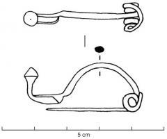 FIB-2003 - Fibule type Golfe du LionbronzeFibule à arc cintré, de section circulaire. Ce type de fibule possède un ressort bilatéral court (c. 10 spires) ; le pied marque un angle droit et se termine par un bouton conique ou biconique.  