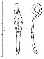 FIB-3072 - Fibule de Nauheim 5c4bronzeRessort à 4 spires et corde interne ; arc plat, triangulaire et tendu ; porte-ardillon trapézoïdal ajouré ; arc orné d'une échelle graduée médiane entre deux filets latéraux, mais interrompu ensuite pat une bague en forme de tonnelet.