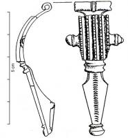 FIB-4395 - Fibule à protubérances latérales médianesbronzeFibule caractérisée par la présence de protubérances latérales, sortes de boutons moulurés perpendiculaires à l'arc, qui est divisé en deux parties par des moulures ; le pied est lisse (bouton terminal) et la partie supérieure de l'arc creusée de moulures. 