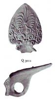 LMP-41296 - Lampe Loeschcke IV à anse plastiqueterre cuiteRéflecteur en forme de feuille décoré de palmette et d'entrelacs végétaux.