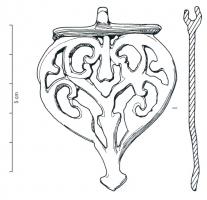 PDH-4095 - Pendant de harnais à charnièrebronzePendant cordiforme à charnière, dont la surface est entièrement découpée d'ajours symétriques, d'inspiration végétale; à) la base, lest en forme de feuille plate.