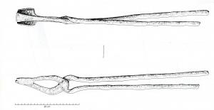 PIN-4003 - Pince de forgeronferPince à mors et à branches droits. L'une des mâchoire présente un élargissement et des épaulements latéraux dans lesquels viennent s'emboiter la deuxième mâchoire. 