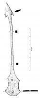 PLM-3005 - Pilum de type EphyraferPilum trapu, à tige de section carrée, pointe triangulaire à ailerons; la fixation se fait à la base par une plaque à base arrondie, percée de deux rivets et creusée sur les côtés de deux échancrures en arc de cercle.