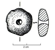 PRL-1032 - Perle annulaireambrePerle en ambre, de section ovale à lenticulaire ; perforation centrale souvent évasée vers l'extérieur.