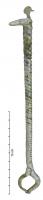 QNL-4002 - Quenouille : oiseauverreTPQ : 1 - TAQ : 250Tige cylindrique torsadée, terminée d'un côté par un anneau de la taille d'un doigt, de l'autre par un ornement figuratif, ici en forme d'oiseau.