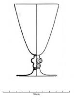 VAB-8007 - Verre à boire Barrera 11verreVerre à boire à trois paraisons : une coupe tronconique, une tige soufflée-moulée avec un à deux bouton(s) et une surface côtelée, une base quasi plane, formant un disque fin.