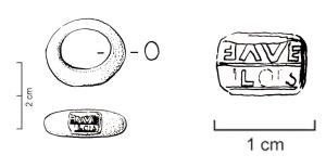 BAG-4257 - Bague à chaton inscrit, gravé en intaillebronzeAnneau monométallique, dont le jonc de section en D s’élargit pour former un chaton plat et ovale, portant une inscription.