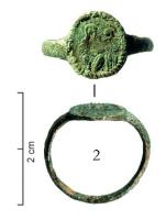 BAG-9134 - Bague religieusebronzeBague moulée, à chaton ovale moulée d'un sujet religieux en faible relief, dans une bordure perlée.