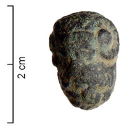 CLD-4060 - Clou décoratif : Jupiter AmmonbronzeTPQ : 1 - TAQ : 250Clou décoratif en forme de tête d'homme d'âge mûr, barbu er pourvu de cornes de bélier : Jupiter Ammon.