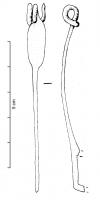 FIB-3081 - Fibule de Nauheim F. 5c13bronzeTPQ : -120 - TAQ : -50Ressort à 4 spires et corde interne; arc plat, triangulaire et tendu ; porte-ardillon trapézoïdal ajouré ; arc à bords parallèles dans sa partie supérieure, et lisse; rétrécissement brutal avant le pied très étroit, allongé.