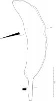 SRP-8002 - SerpeferLame verticale large en forme de croissant ouvert. Le dos de la lame est convexe. La soie est de section rectangulaire.
Ne pas confondre ce type avec les grandes serpes à dos droit.