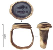 BAG-5065 - Bague à cabochon et intailleor, pierreBague à jonc large et lisse, légèrement bombé vers l'extérieur, gros cabochon rapporté sur une double bordure, parfois avec une ligne de perles, et/ou un profil en poulie.