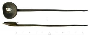 CUI-4010 - CochlearargentCochlear (cuiller à cuilleron circulaire, généralement gravé d'un filet près du bord interne) de facture lourde, le manche situé dans le prolongement direct du cuilleron est effilé et se termine en pointe ; le départ peut n'être souligné que de quelques incisions.