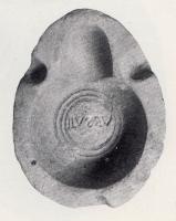 MOU-4067 - Moule de lampe : lampe de firme, VRSVLIterre cuiteMoule pour une lampe de firme, marque VRSVLI.