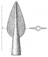 PTL-1026 - Pointe de lance à douille : type de TréboulbronzePointe de lance à douille conique, de section sub-circulaire ou elliptique. Les trous de rivet ou de goupille sont perforés dans la douille après la coulée.
Variante 3 : le cône de la douille se rétrécie brutalement à la base des aillerons et se prolonge jusqu'au sommet de la pointe.