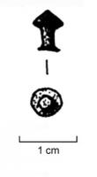 APH-4054 - Rivet conique, décor de harnais ?bronzeTrès petit bouton conique, sur tige cylindrique terminée par un rivet. La tête peut-être plus ou moins haute et travaillée.