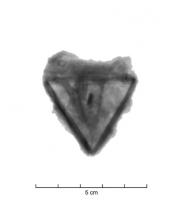 CDN-9001 - Cadenas triangulaireferBoîtier en fer de forme triangulaire, plus ou moins épais, contenant le mécanisme.