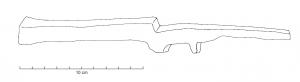 PNS-7002 - Pêne à échancrureferTPQ : 1200 - TAQ : 1400Pièce mobile de la serrure, constituée d'une tige de section rectangulaire avec un décrochement central. Présence de deux barbes juste après le décrochement.