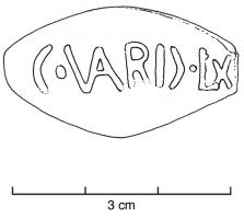 BAL-3008 - Balle de fronde : C.VARI Ↄ.LXplombBalle de fronde coulée dans un moule, inscription en relief : C.VARI Ↄ.LX.