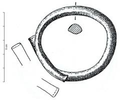 BRC-1112 - Bracelet ouvert, à tige massive et sans tamponsbronzeBracelet ouvert, à tige massive, inorné, de section bi-convexe; les extrémités peuvent être droites ou légèrement épaissies.
